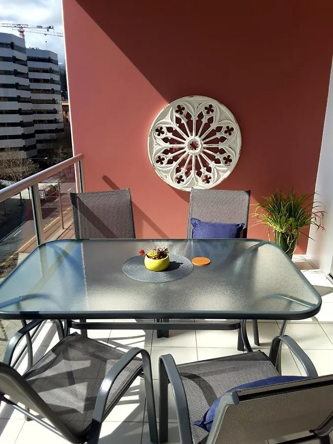 Apartment@96 Adelaide 0*,